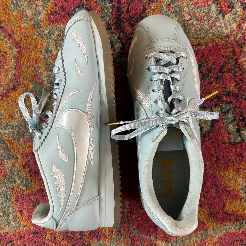 Nike | Women's Turquoise ‘Ocean Bliss’ Cortez Lace Up Leather Sneakers Size 6.5 - Picture 5 of 15
